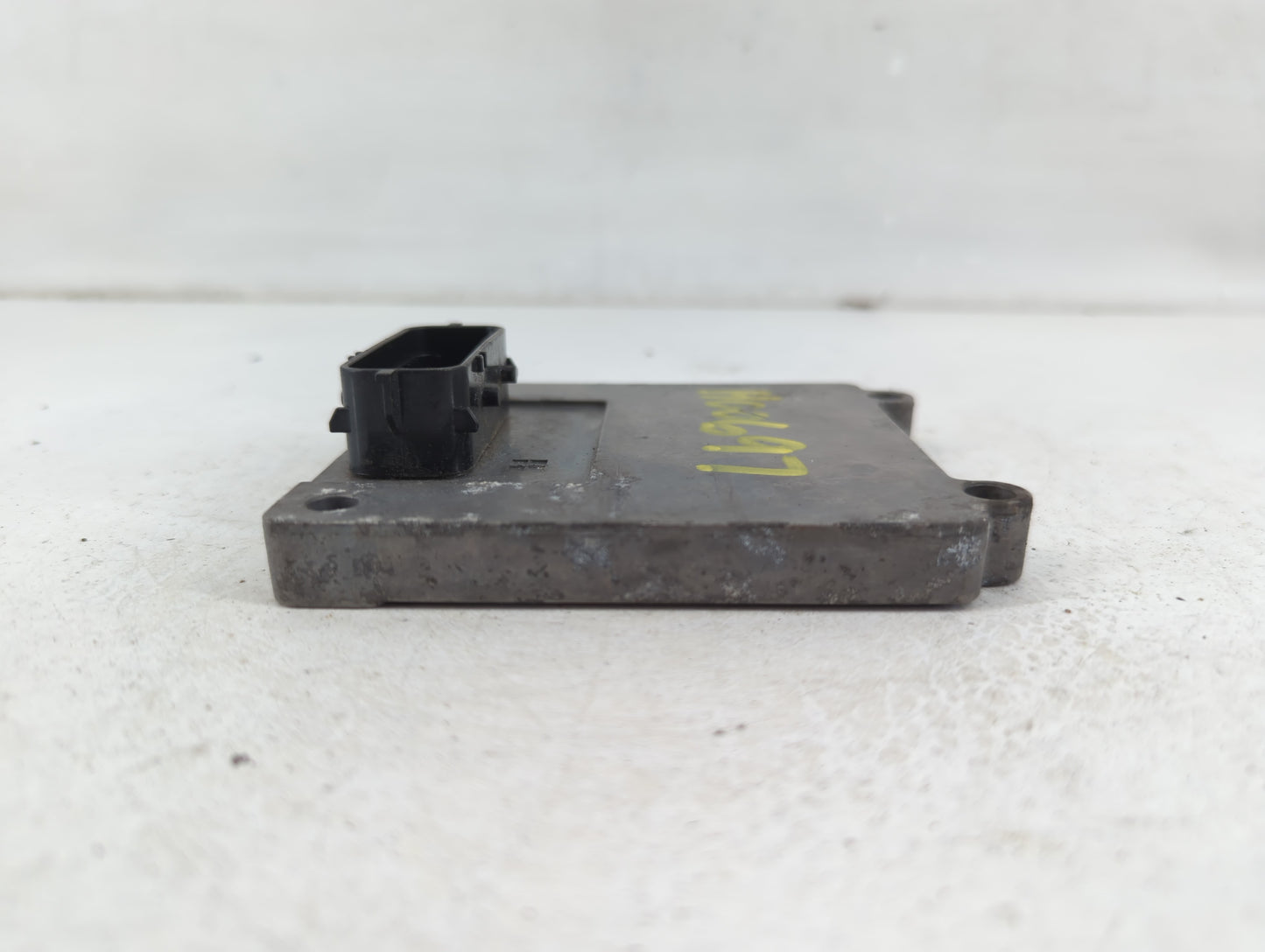 2011 Gmc Canyon PCM Engine Control Computer ECU ECM PCU OEM P/N:24252955 Fits OEM Used Auto Parts - Oemusedautoparts1.com