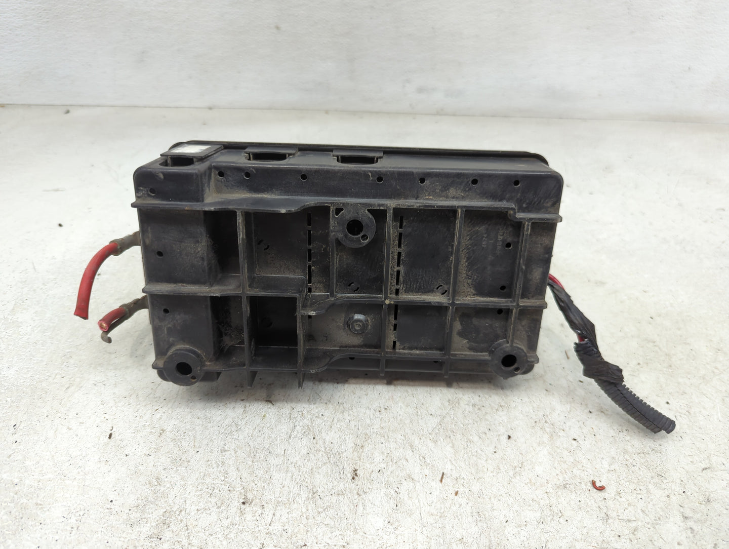 2009-2012 Gmc Canyon Fusebox Fuse Box Panel Relay Module P/N:20885194 Fits Fits 2009 2010 2011 2012 OEM Used Auto Parts - Oe