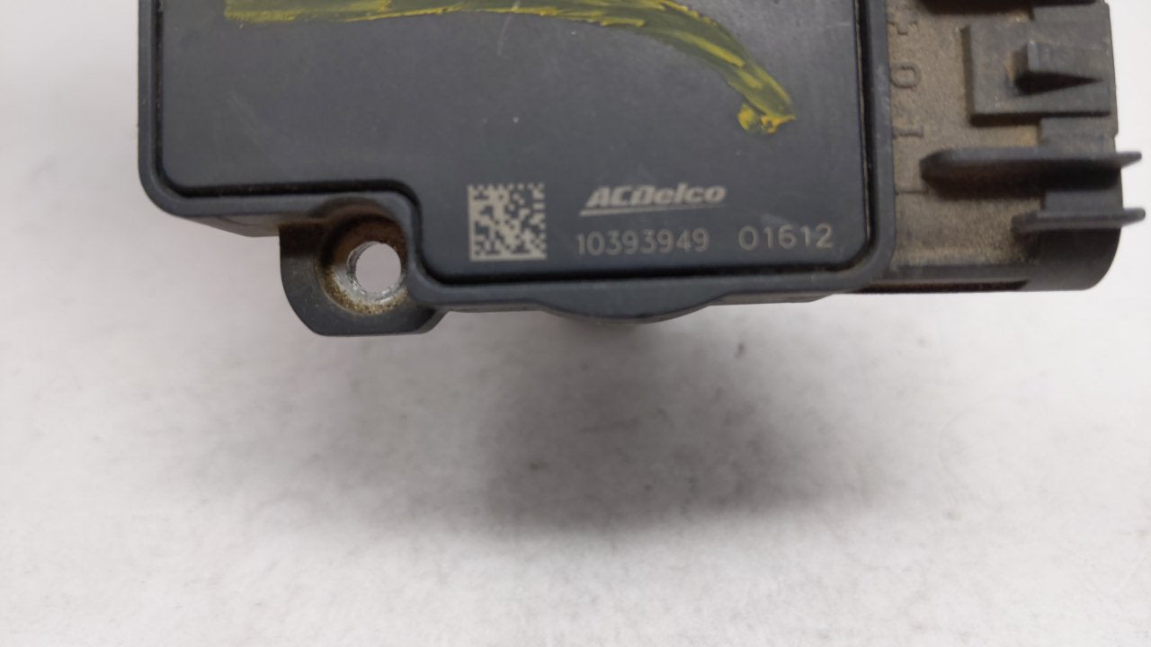 2010-2016 Gmc Savana 2500 Mass Air Flow Meter Maf - Oemusedautoparts1.com