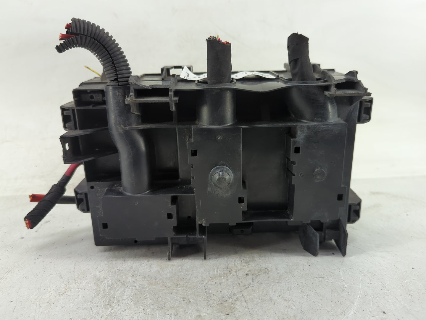 2011 Gmc Savana 3500 Van Fusebox Fuse Box Panel Relay Module P/N:22744449 Fits Fits 2010 OEM Used Auto Parts - Oemusedautopa