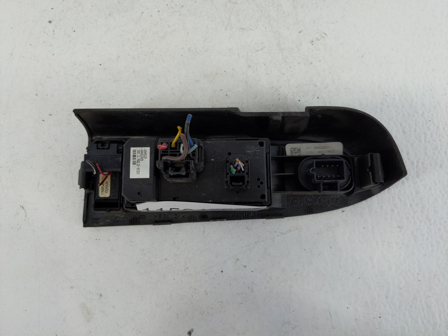 2011 Gmc Sierra 1500 Master Power Window Switch Replacement Driver Side Left P/N:20945129 Fits OEM Used Auto Parts - Oemused