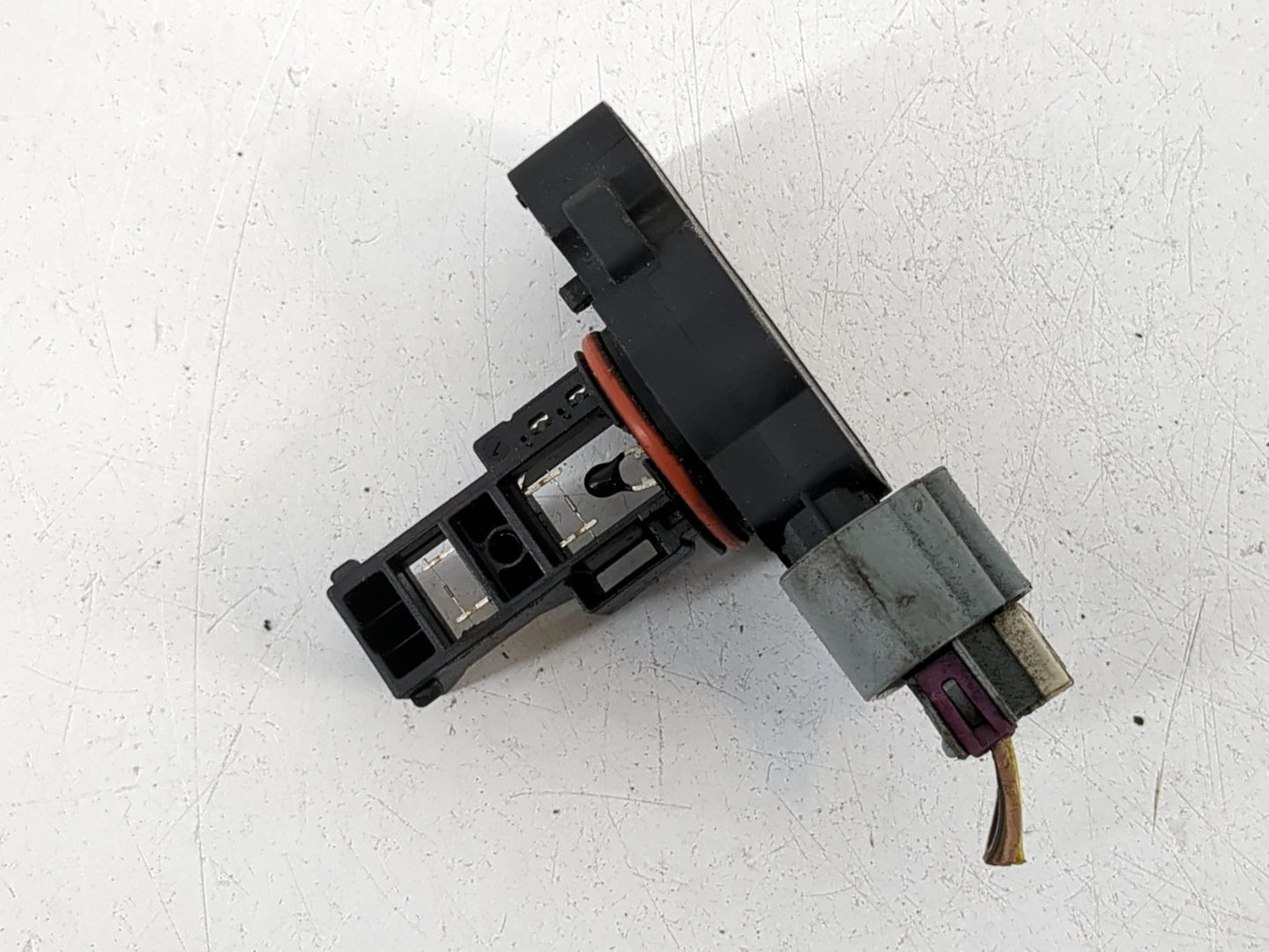 2009-2013 Gmc Sierra 1500 Mass Air Flow Meter Maf - Oemusedautoparts1.com