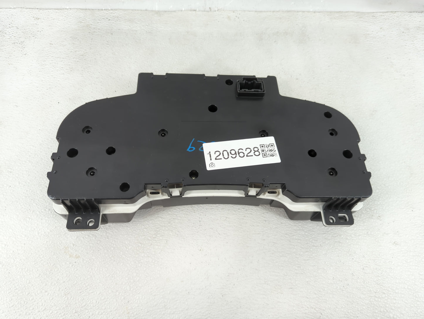 2011-2013 Gmc Sierra 1500 Instrument Cluster Speedometer Gauges P/N:20895767 Fits Fits 2011 2012 2013 OEM Used Auto Parts - 