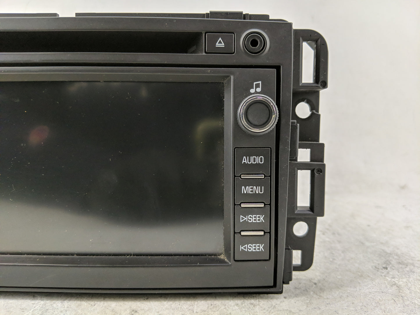 2010-2011 Gmc Sierra 1500 Radio AM FM Cd Player Receiver Replacement P/N:25966512 Fits Fits 2010 2011 OEM Used Auto Parts - 