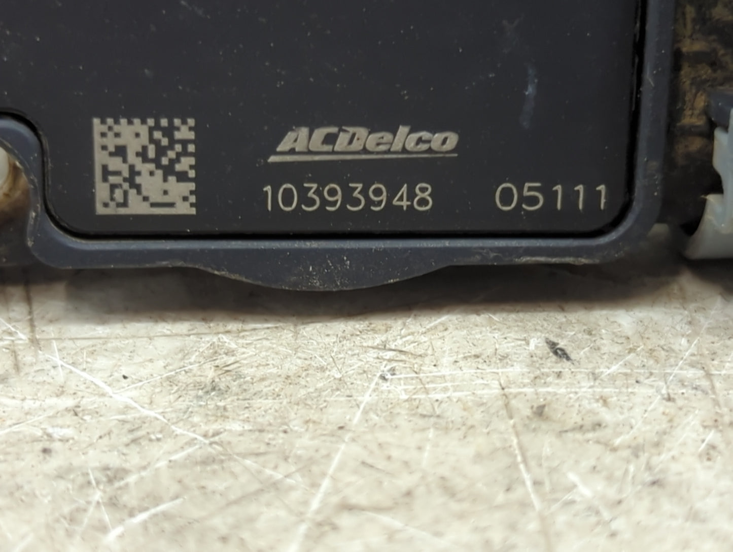 2009-2013 Gmc Sierra 1500 Mass Air Flow Meter Maf 1485305 - Oemusedautoparts1.com