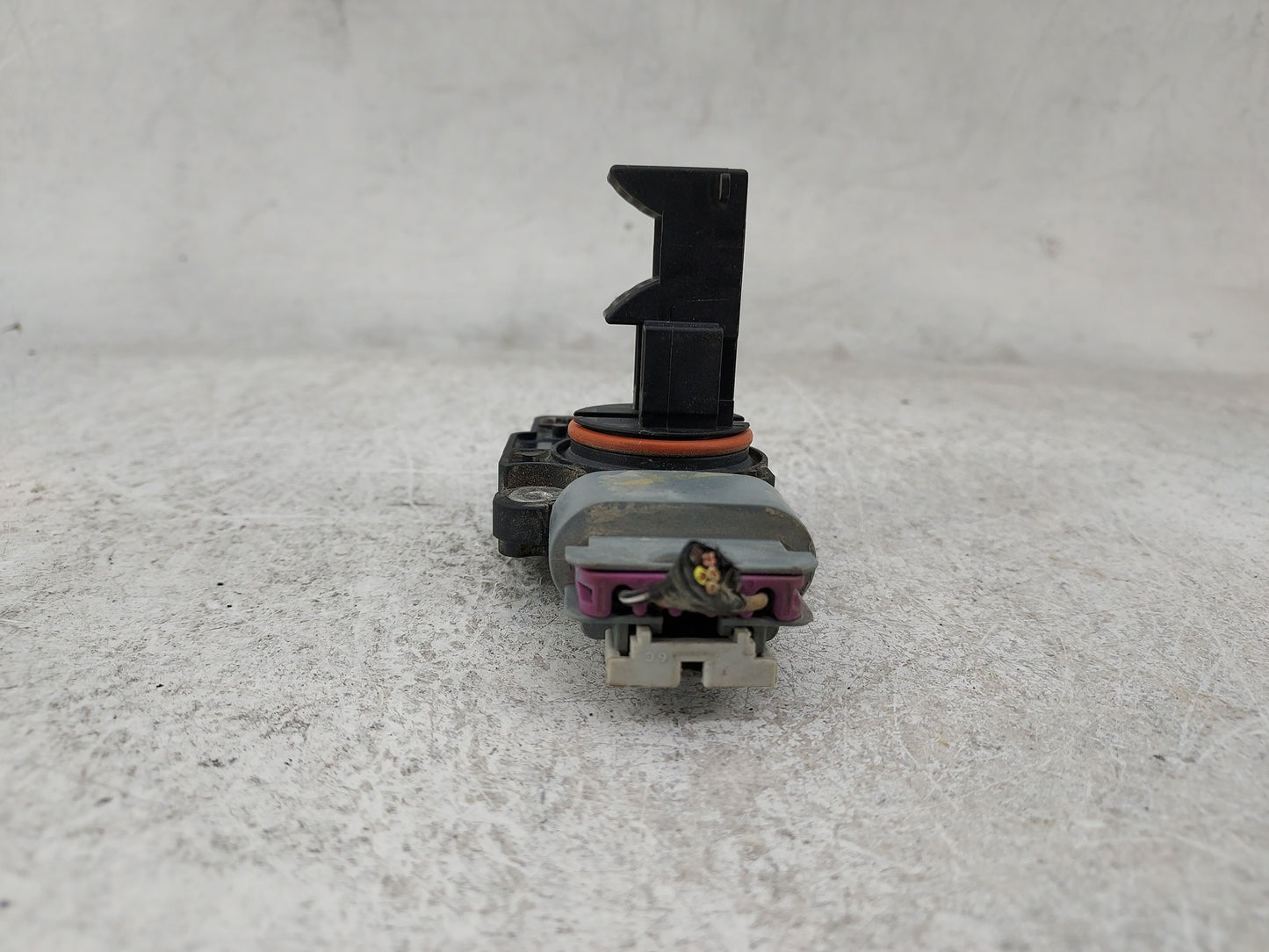 2009-2013 Gmc Sierra 1500 Mass Air Flow Meter Maf 1486122 - Oemusedautoparts1.com