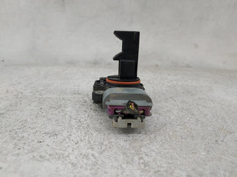 compare product 2009-2013 Gmc Sierra 1500 Mass Air Flow Meter Maf 1486122