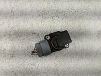 2009-2013 Gmc Sierra 1500 Mass Air Flow Meter Maf 1486386 - Oemusedautoparts1.com
