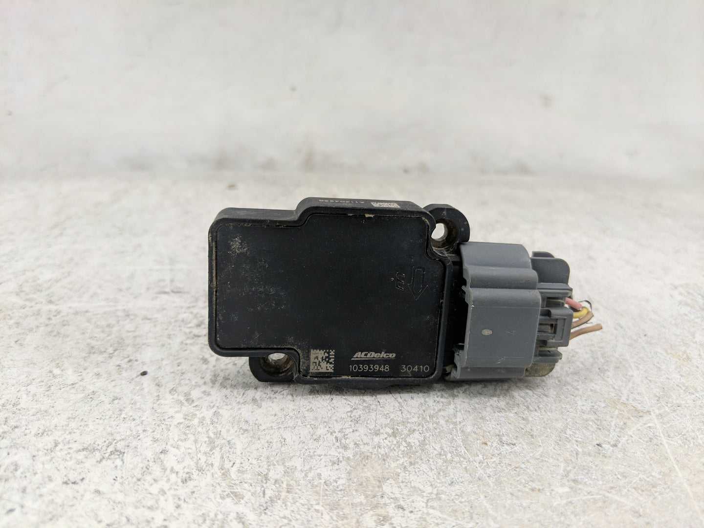 2009-2013 Gmc Sierra 1500 Mass Air Flow Meter Maf 1486386 - Oemusedautoparts1.com