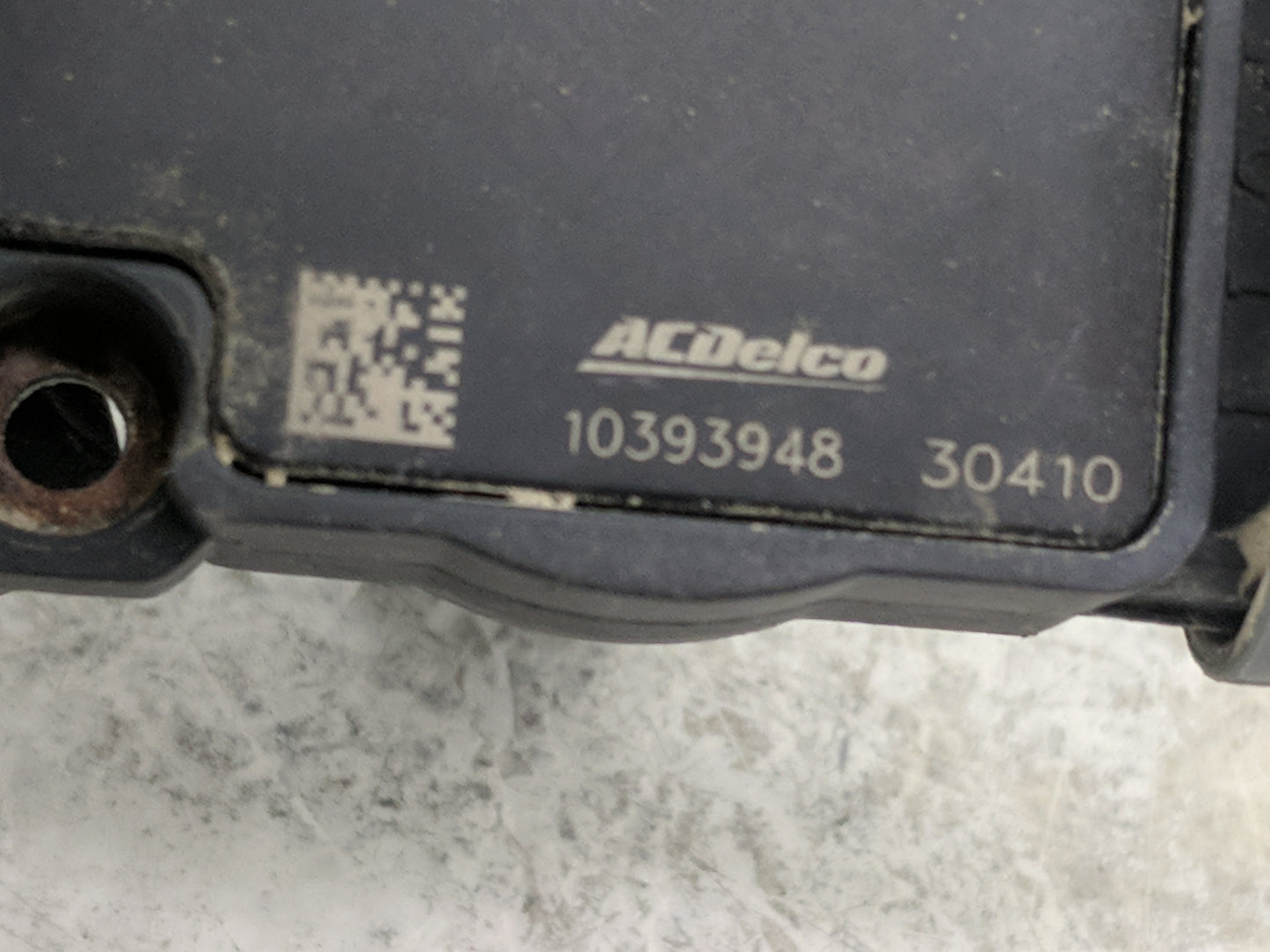 2009-2013 Gmc Sierra 1500 Mass Air Flow Meter Maf 1486386 - Oemusedautoparts1.com