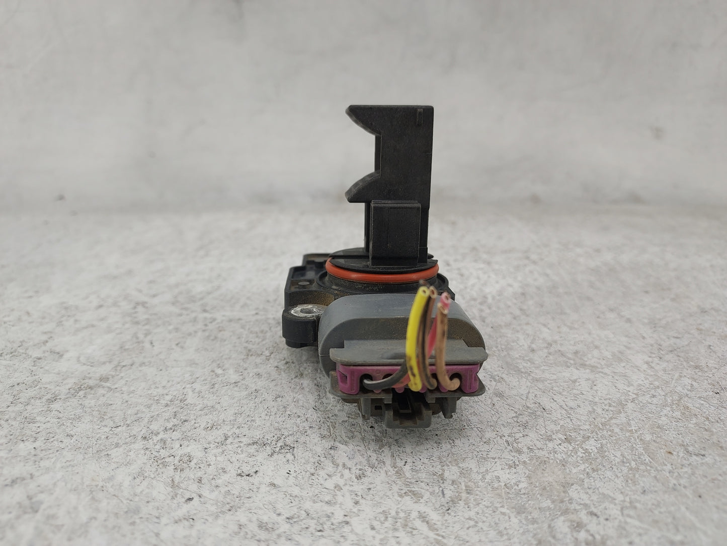 2009-2013 Gmc Sierra 1500 Mass Air Flow Meter Maf 1486565 - Oemusedautoparts1.com