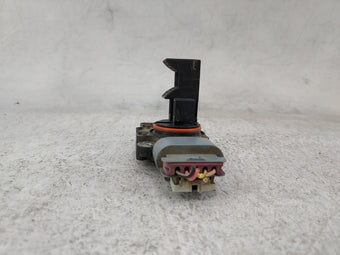 compare product 2009-2013 Gmc Sierra 1500 Mass Air Flow Meter Maf Sensor 1487668