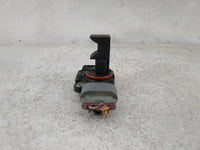 2009-2013 Gmc Sierra 1500 Mass Air Flow Meter Maf 1487763 - Oemusedautoparts1.com