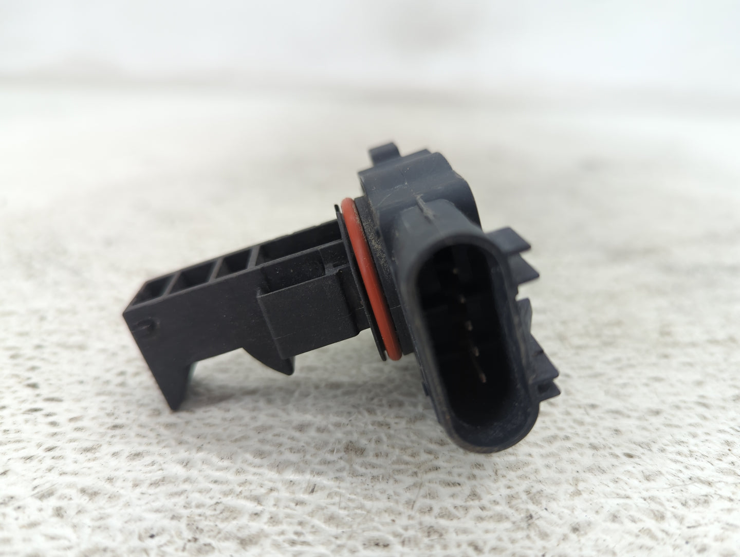 2009-2013 Gmc Sierra 1500 Mass Air Flow Meter Maf 1487817 - Oemusedautoparts1.com