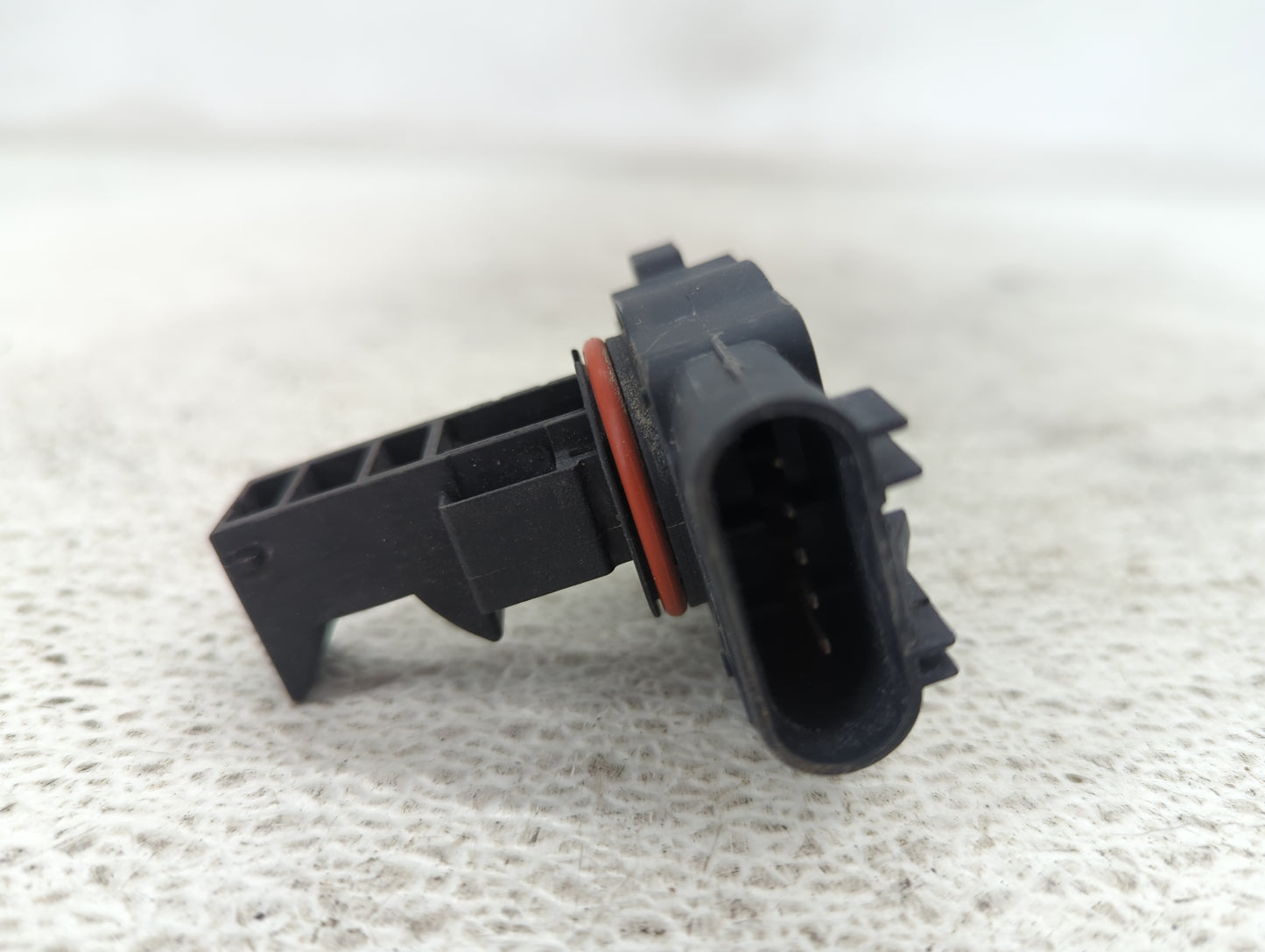 2009-2013 Gmc Sierra 1500 Mass Air Flow Meter Maf 1487817 - Oemusedautoparts1.com