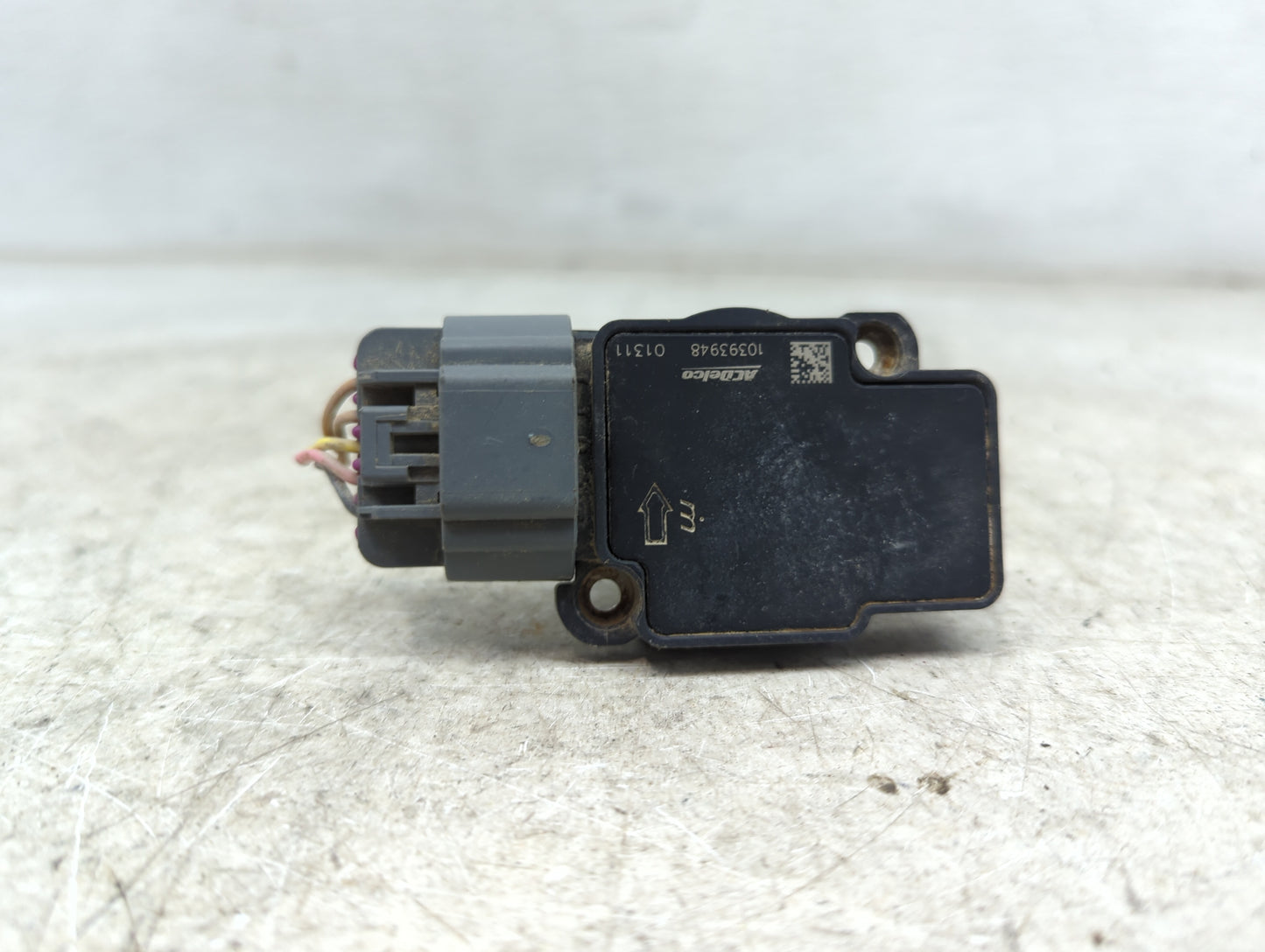 2009-2013 Gmc Sierra 1500 Mass Air Flow Meter Maf 1487830 - Oemusedautoparts1.com