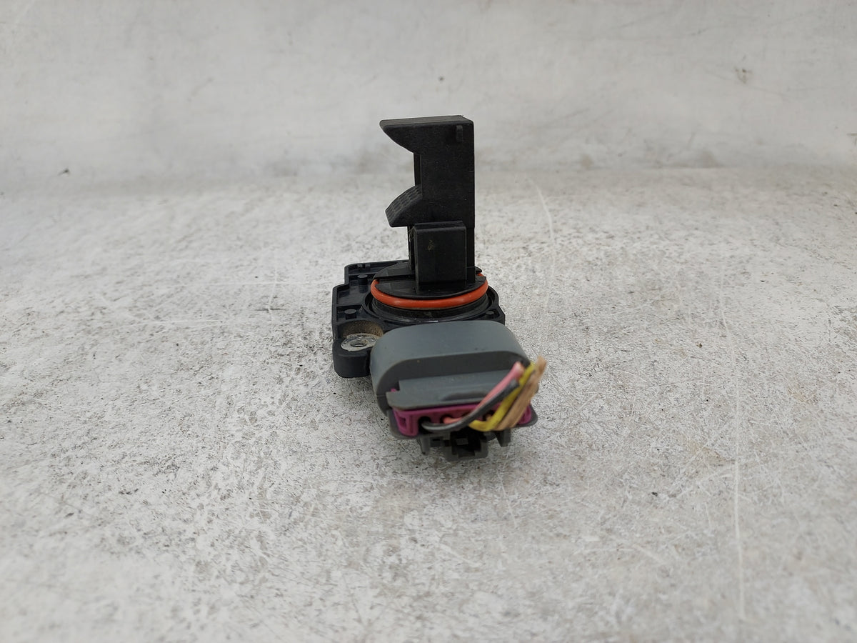 2009-2013 Gmc Sierra 1500 Mass Air Flow Meter Maf Sensor 1488136 - Oemusedautoparts1.com