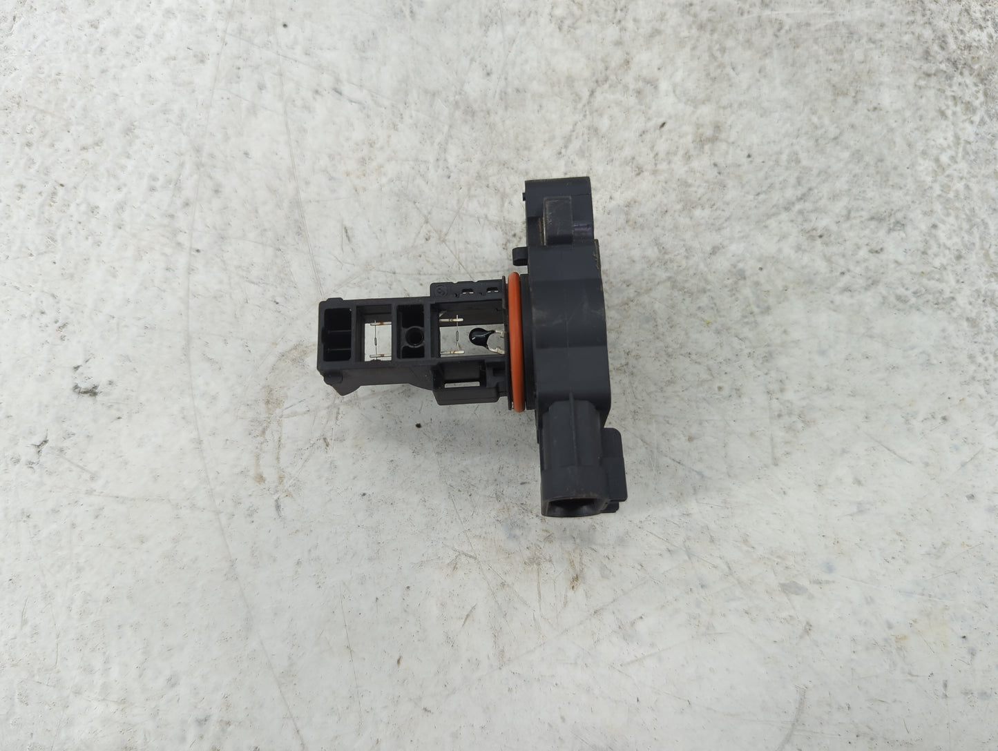 2009-2013 Gmc Sierra 1500 Mass Air Flow Meter Maf 1488663 - Oemusedautoparts1.com