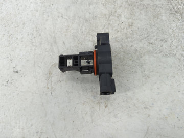 2009-2013 Gmc Sierra 1500 Mass Air Flow Meter Maf 1488663 - Oemusedautoparts1.com