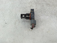 2009-2013 Gmc Sierra 1500 Mass Air Flow Meter Maf 1489780 - Oemusedautoparts1.com