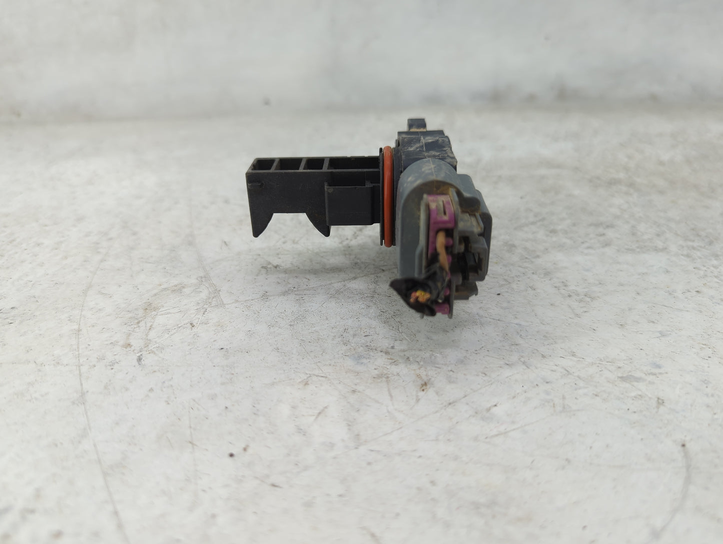 2009-2013 Gmc Sierra 1500 Mass Air Flow Meter Maf 1489780 - Oemusedautoparts1.com