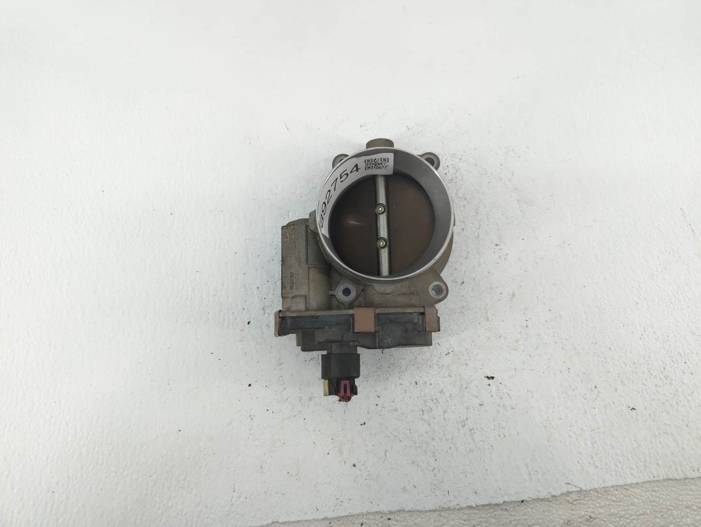 2009-2013 Gmc Sierra 1500 Throttle Body P/N:RME87-3C9992 Fits Fits 2009 2010 2011 2012 2013 2014 2015 OEM Used Auto Parts - 