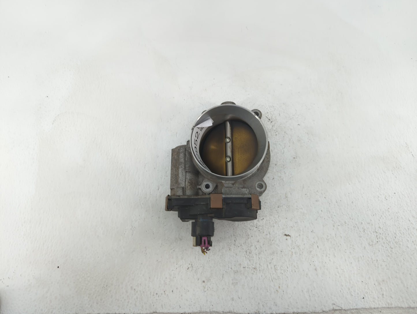 2009-2013 Gmc Sierra 1500 Throttle Body P/N:RME87-3C9992 Fits Fits 2009 2010 2011 2012 2013 2014 2015 OEM Used Auto Parts - 