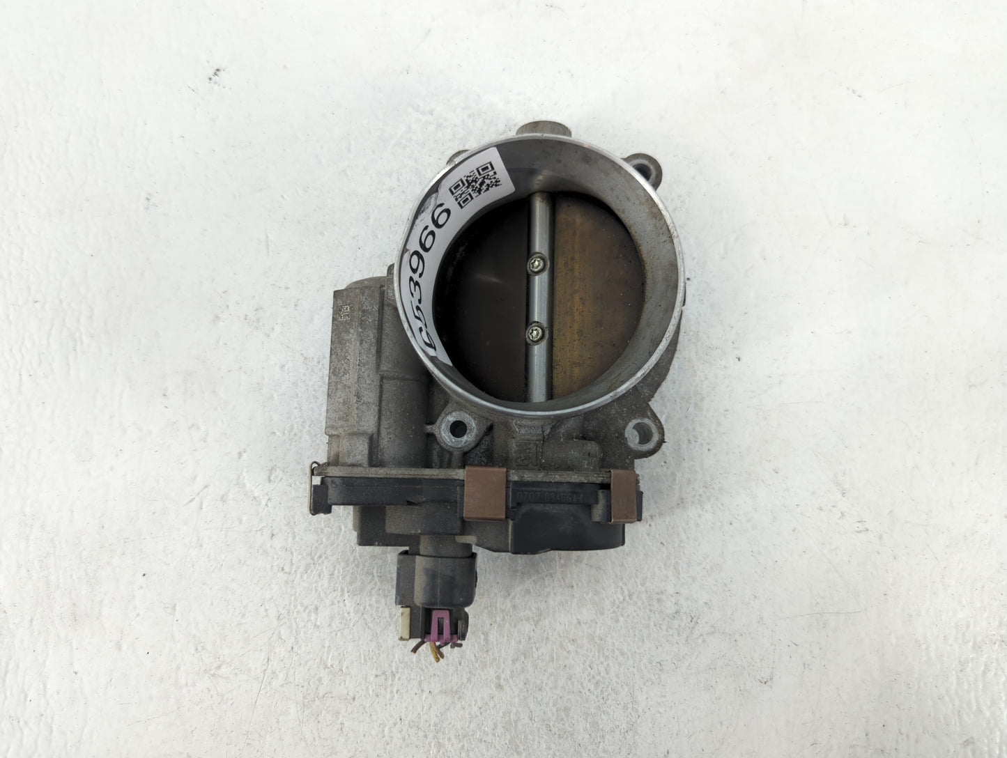 2009-2013 Gmc Sierra 1500 Throttle Body P/N:RME873C9992 Fits Fits 2009 2010 2011 2012 2013 2014 2015 OEM Used Auto Parts - O