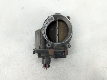2009-2013 Gmc Sierra 1500 Throttle Body P/N:RME873C9992 Fits Fits 2009 2010 2011 2012 2013 2014 2015 OEM Used Auto Parts - O