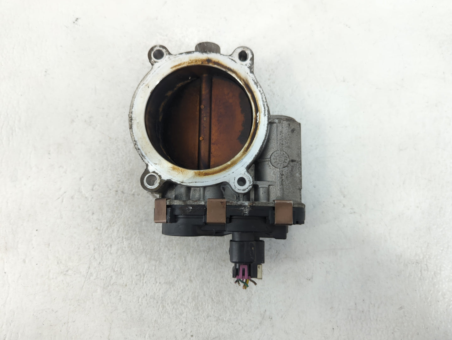 2009-2013 Gmc Sierra 1500 Throttle Body P/N:RME873C9992 Fits Fits 2009 2010 2011 2012 2013 2014 2015 OEM Used Auto Parts - O