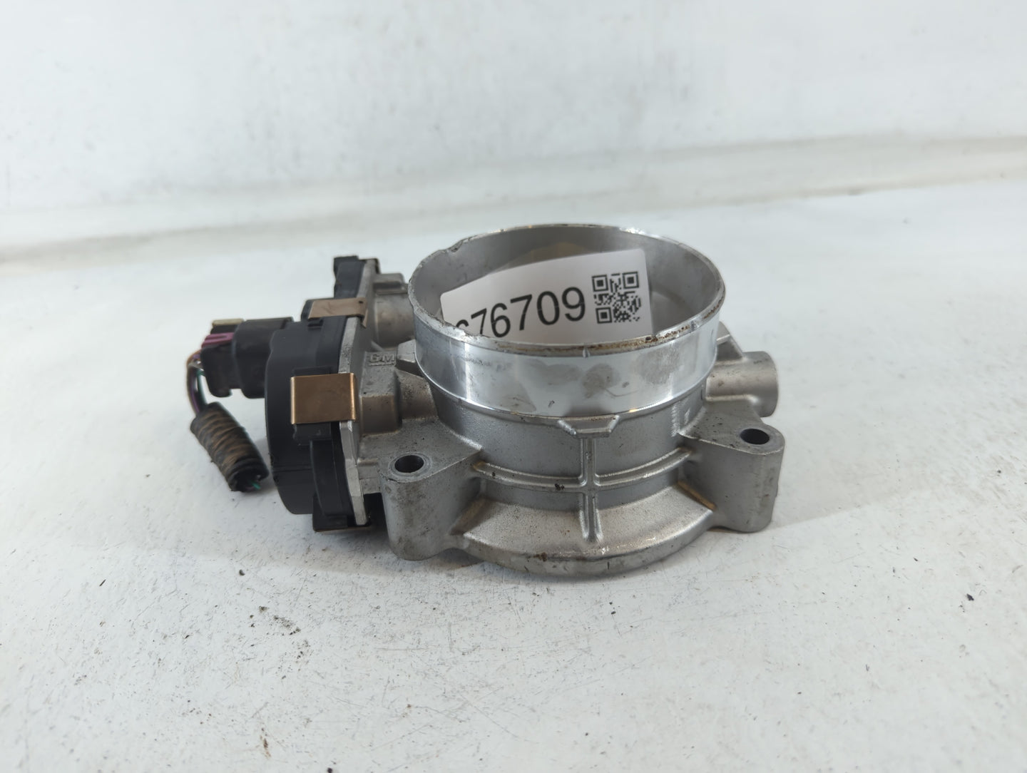 2009-2013 Gmc Sierra 1500 Throttle Body P/N:9992 RME87-3C Fits Fits 2009 2010 2011 2012 2013 2014 2015 OEM Used Auto Parts -