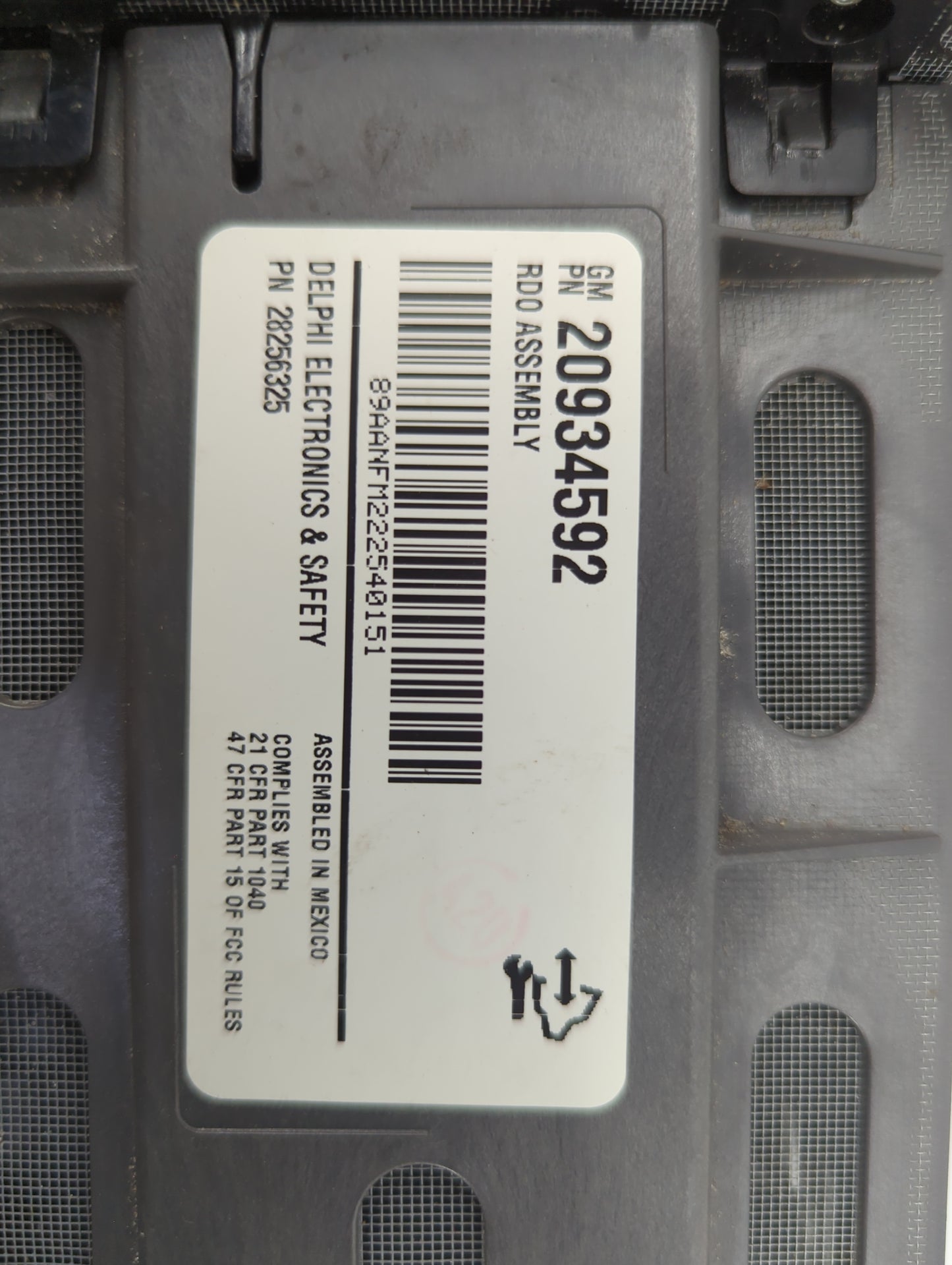 2011 Gmc Sierra 1500 Pickup Radio AM FM Cd Player Receiver Replacement P/N:20934592 28256325 Fits OEM Used Auto Parts - Oemu
