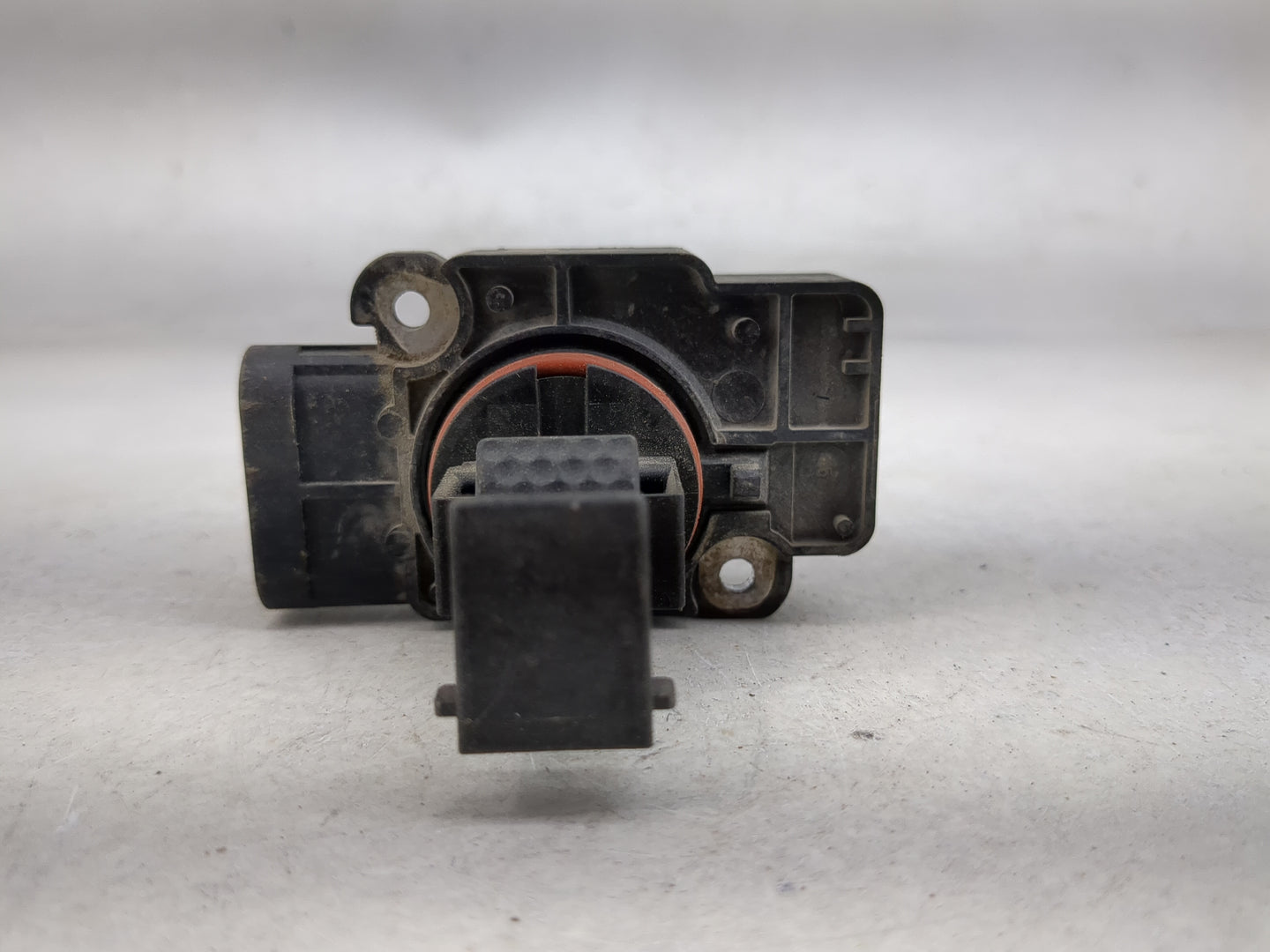 Gmc Sierra 2500 Mass Air Flow Meter Maf 1486666 - Oemusedautoparts1.com