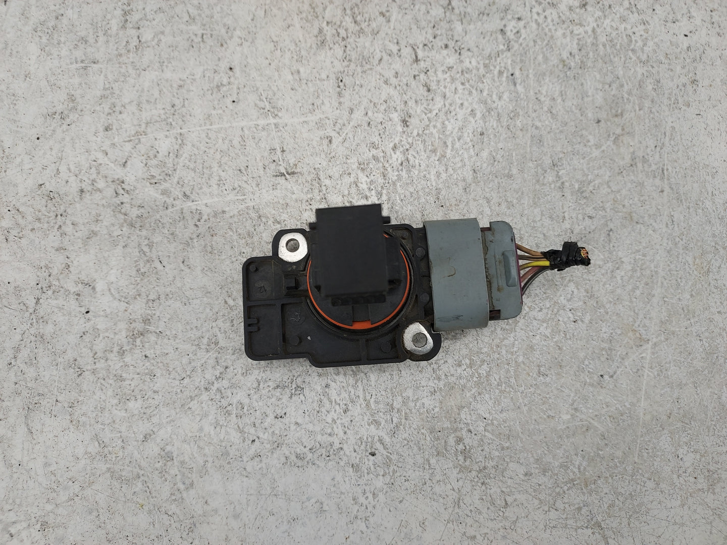 Gmc Sierra 2500 Mass Air Flow Meter Maf 1487287 - Oemusedautoparts1.com