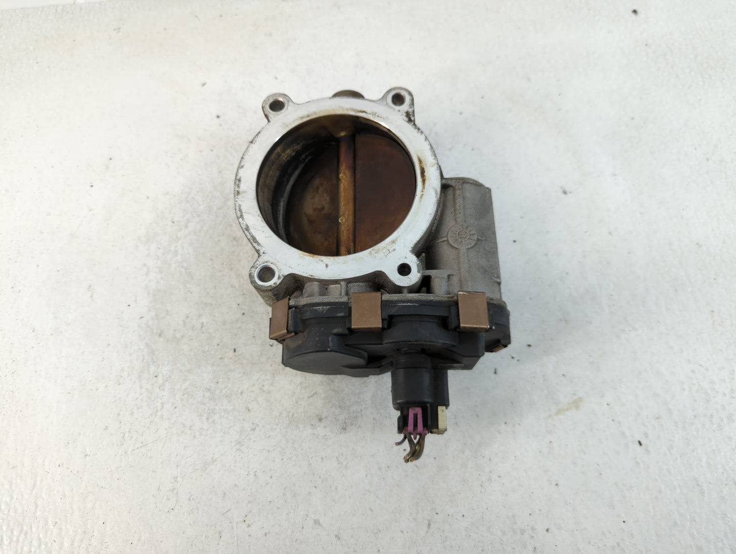 2009-2015 Gmc Sierra 2500 Throttle Body P/N:RME87-3C9992 Fits Fits 2009 2010 2011 2012 2013 2014 2015 OEM Used Auto Parts - 