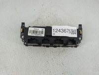 2010-2011 Gmc Sierra 3500 Climate Control Module Temperature AC/Heater Replacement Fits Fits 2010 2011 OEM Used Auto Parts -