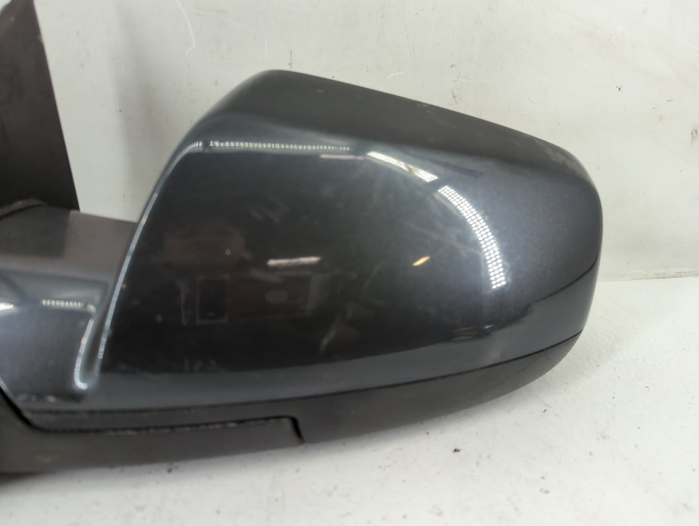 2010-2011 Gmc Terrain Driver Side View Mirror - Left Door Mirror OEM Used - Oemusedautoparts1.com
