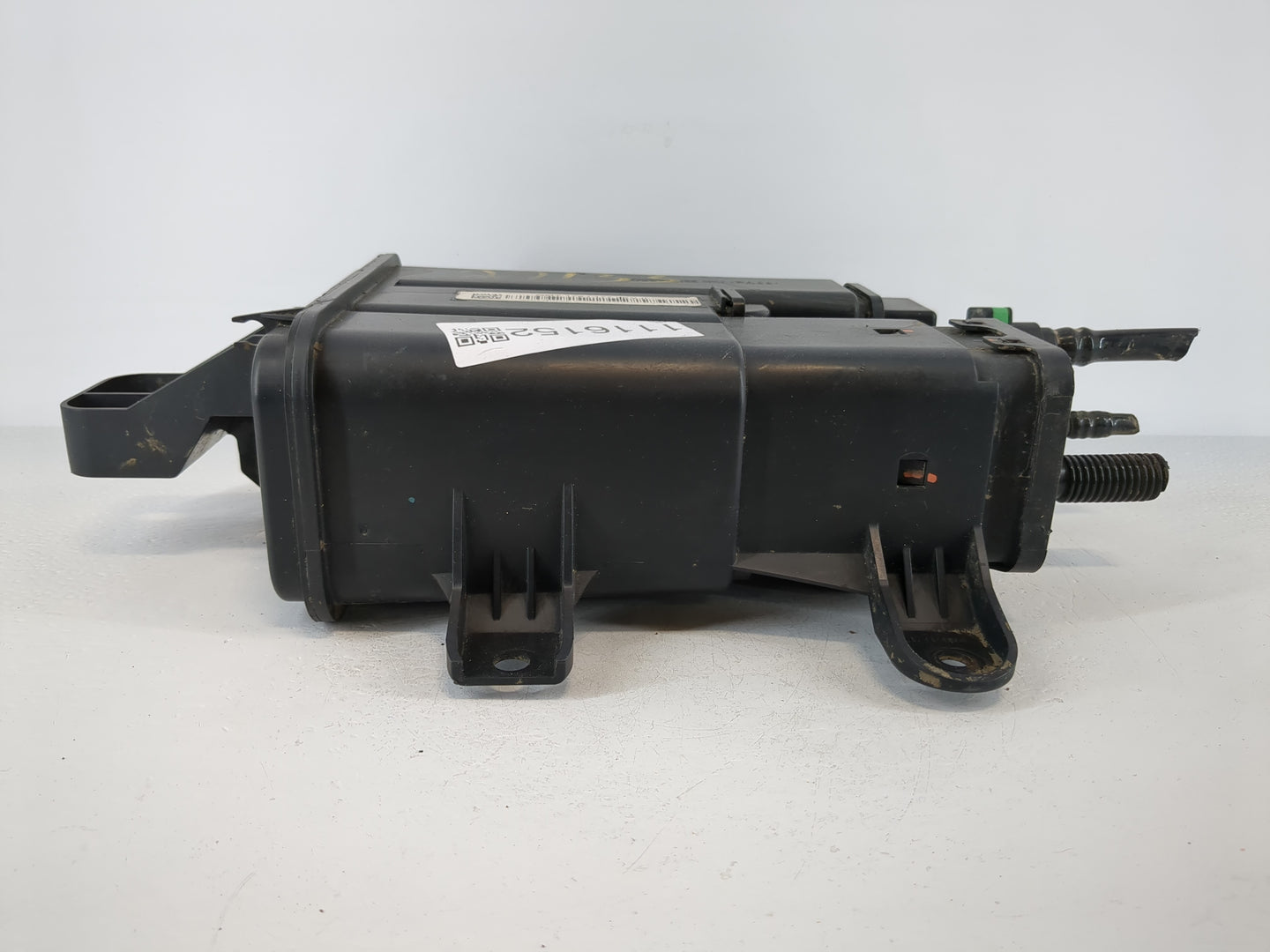 2011 Gmc Terrain Fuel Vapor Charcoal Canister - Oemusedautoparts1.com