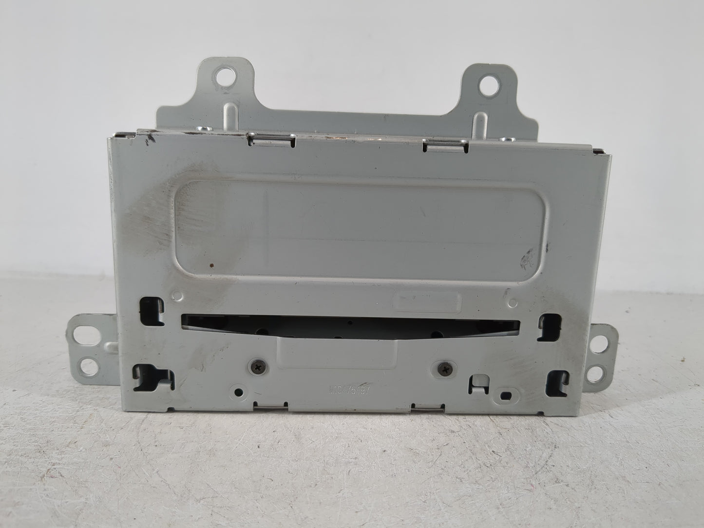 2011 Gmc Terrain Radio AM FM Cd Player Receiver Replacement P/N:20983517 Fits Fits 2010 2012 OEM Used Auto Parts - Oemusedau