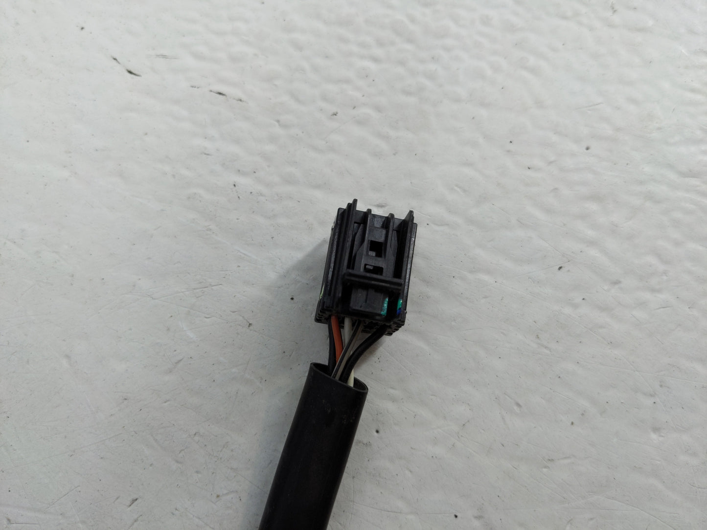 2010-2011 Gmc Terrain Passenger Side View Mirror - Right Door Mirror OEM Used - Oemusedautoparts1.com