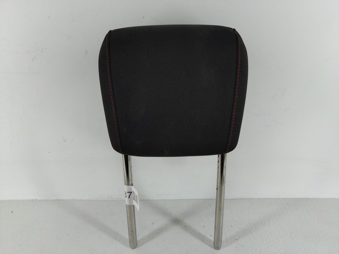 2010-2011 Gmc Terrain Headrest Head Rest Rear Seat Fits Fits 2010 2011 OEM Used Auto Parts - Oemusedautoparts1.com