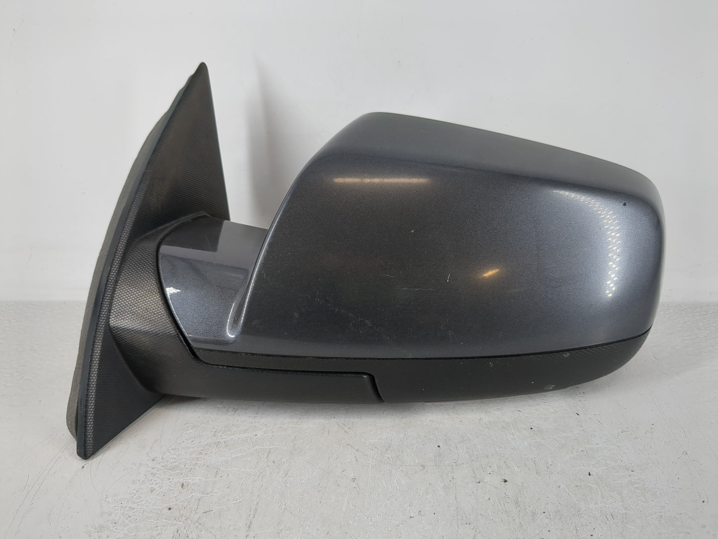 2010-2011 Gmc Terrain Driver Side View Mirror - Left Door Mirror OEM Used - Oemusedautoparts1.com