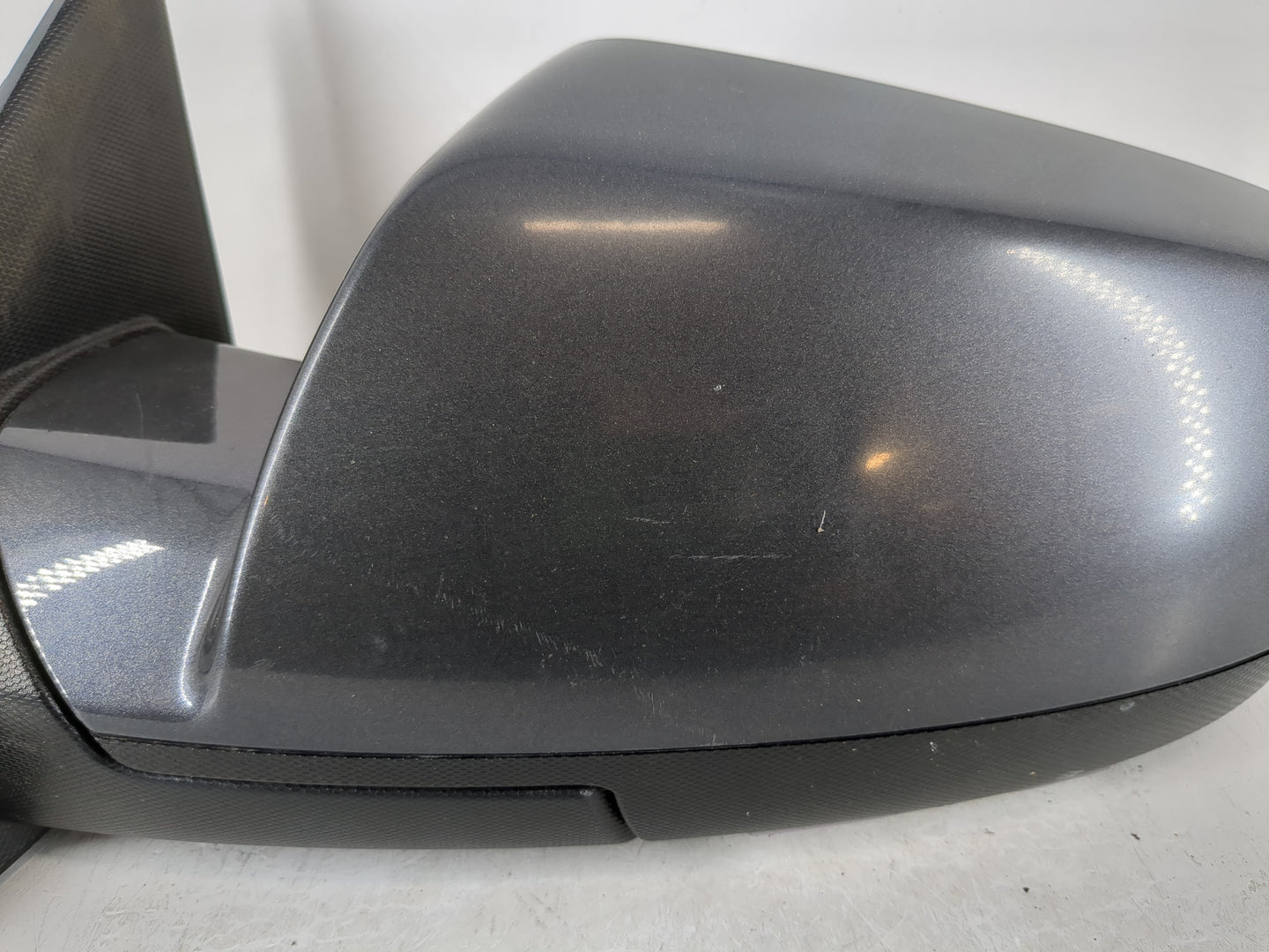 2010-2011 Gmc Terrain Driver Side View Mirror - Left Door Mirror OEM Used - Oemusedautoparts1.com