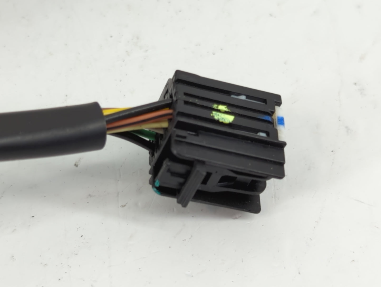 2010-2011 Gmc Terrain Side Mirror Replacement Passenger Right View Door Mirror P/N:20858713 Fits Fits 2010 2011 OEM Used Aut