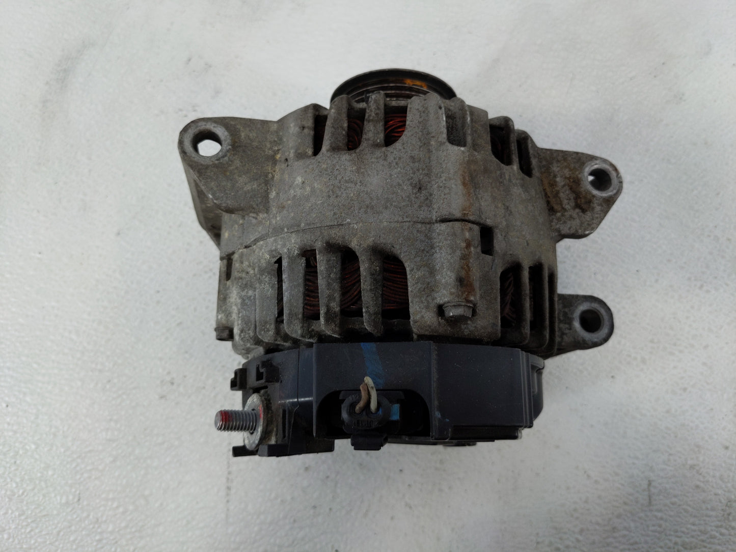 2010-2017 Gmc Terrain Alternator Replacement Generator Charging Assembly Engine OEM P/N:13500315 Fits OEM Used Auto Parts - 