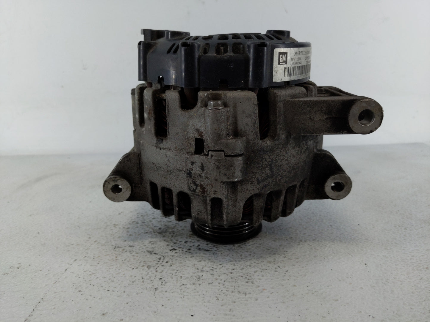 2010-2017 Gmc Terrain Alternator Replacement Generator Charging Assembly Engine OEM P/N:13500315 Fits OEM Used Auto Parts - 