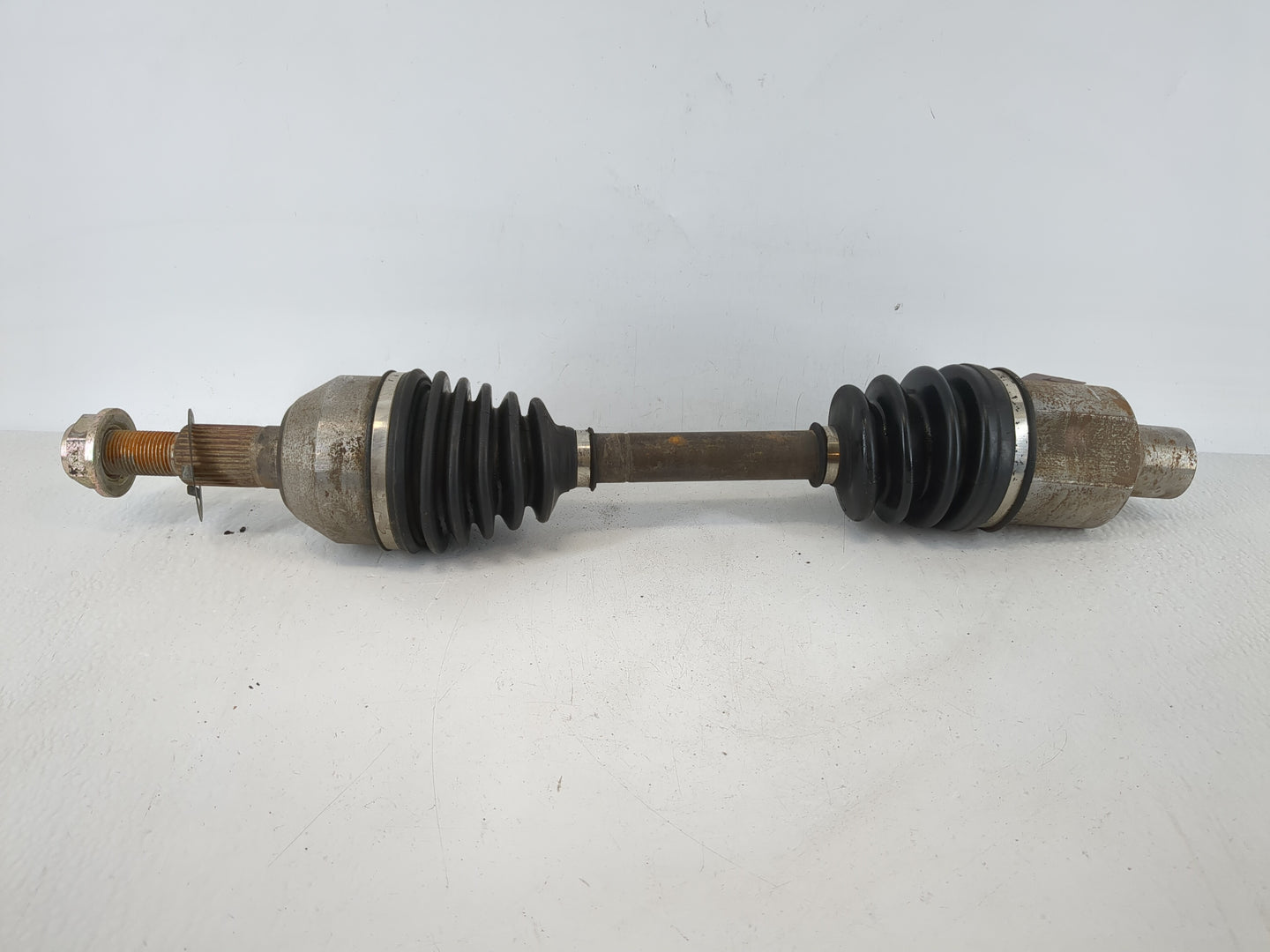 2010-2017 Gmc Terrain Axle Shaft Front Driver Cv C/v - Oemusedautoparts1.com