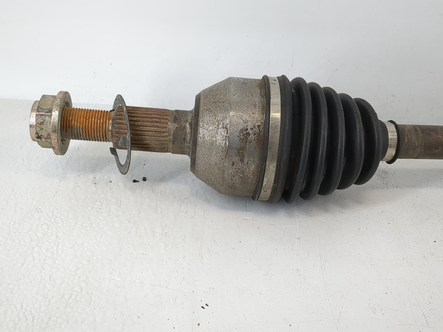 2010-2017 Gmc Terrain Axle Shaft Front Driver Cv C/v - Oemusedautoparts1.com