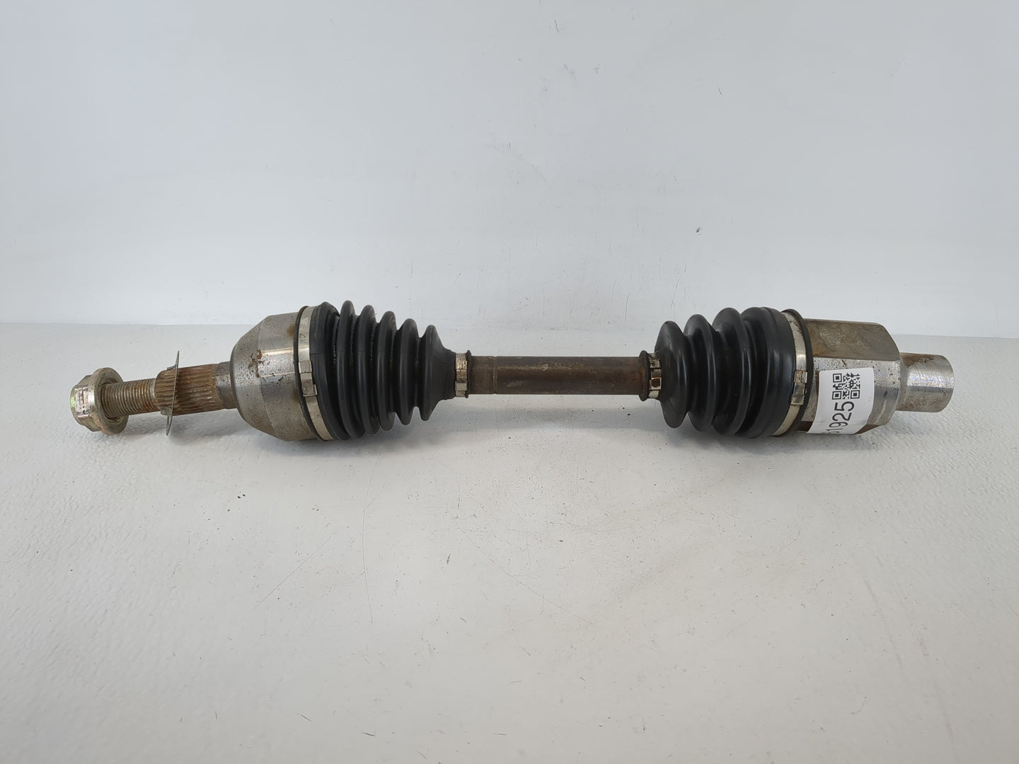 2010-2017 Gmc Terrain Axle Shaft Front Driver Cv C/v - Oemusedautoparts1.com