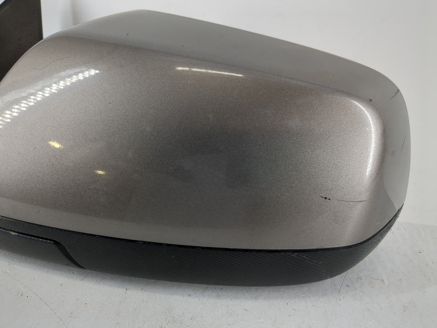 2010-2011 Gmc Terrain Driver Side View Mirror - Left Door Mirror OEM Used - Oemusedautoparts1.com